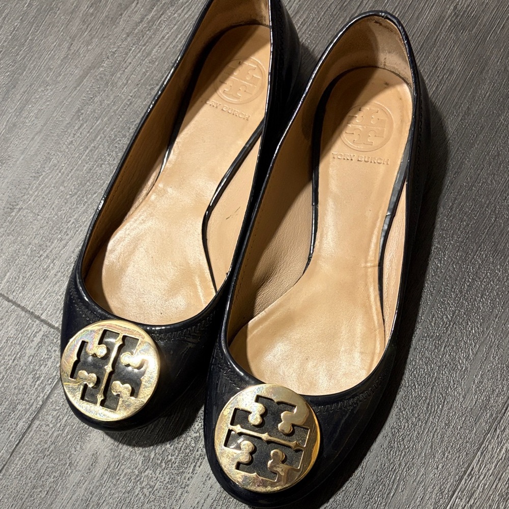 Tory Burch Black Leather Ballet Flats with Gold Logo Medallions